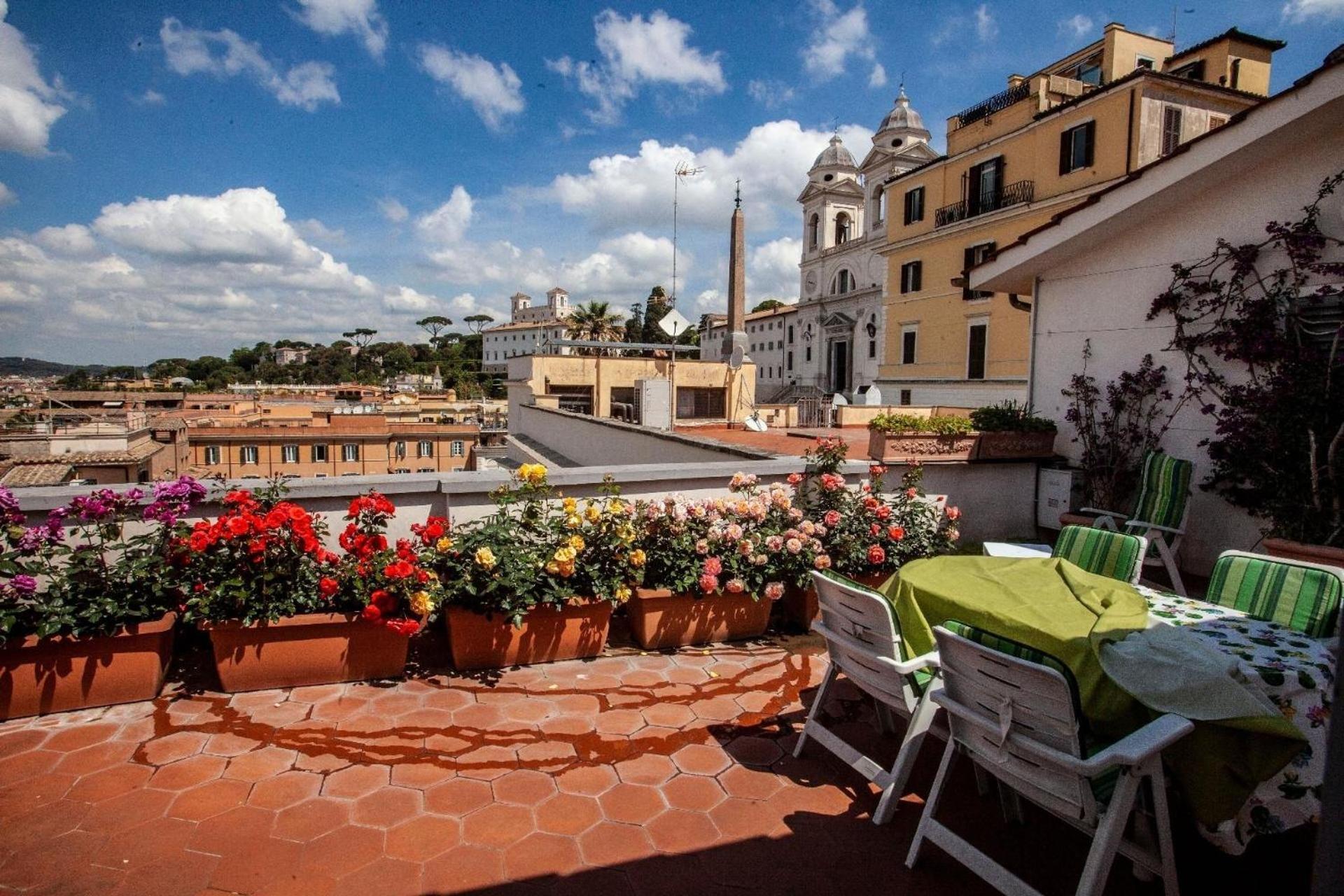 Appartamento Tolles In Rione Iv Campo Marzio Mit Panorama-terrasse, Trevi-brunnen In Der Naehe *