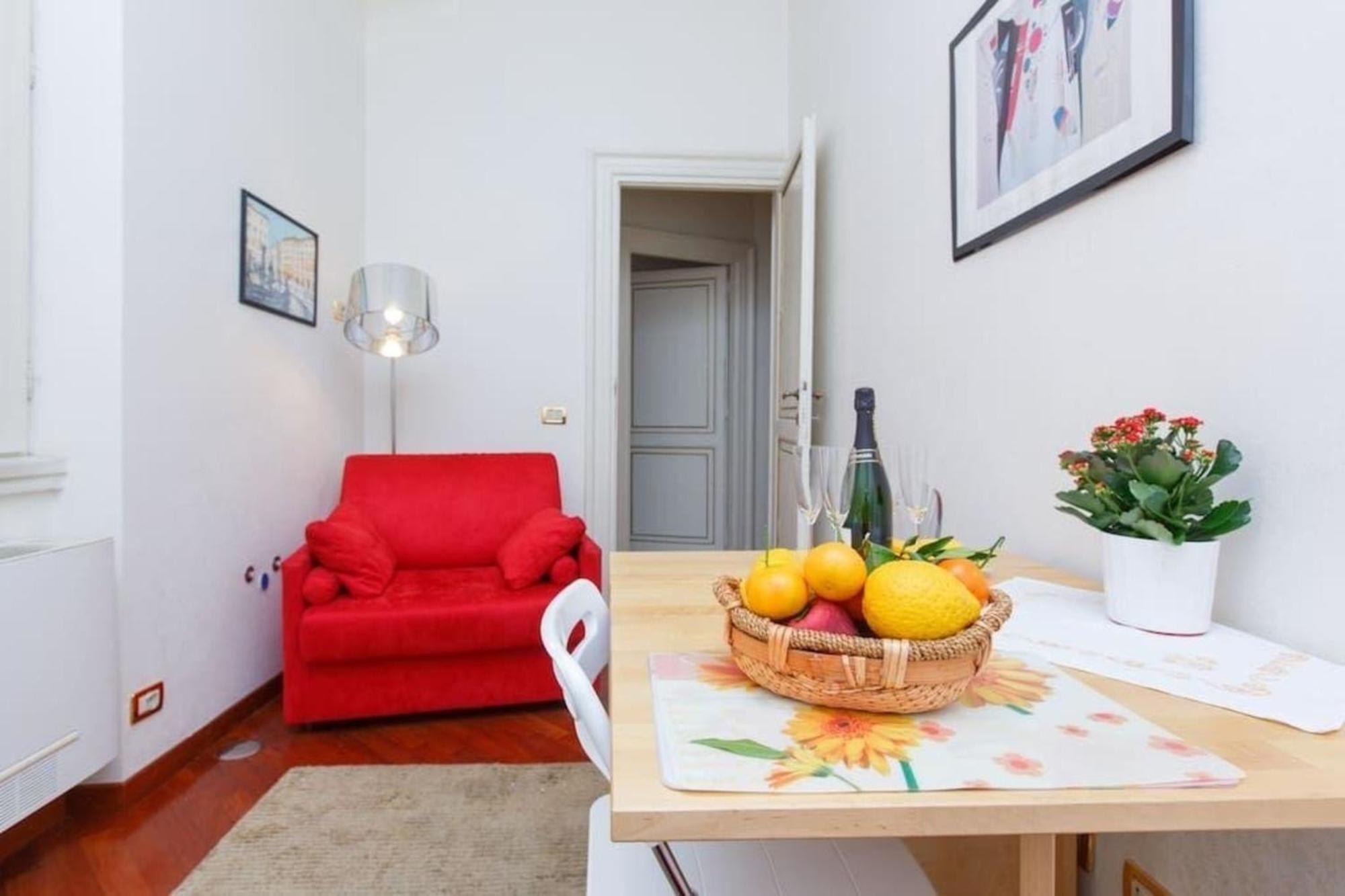 Tolles In Rione Iv Campo Marzio Mit Panorama-terrasse, Trevi-brunnen In Der Naehe Apartamento Roma
