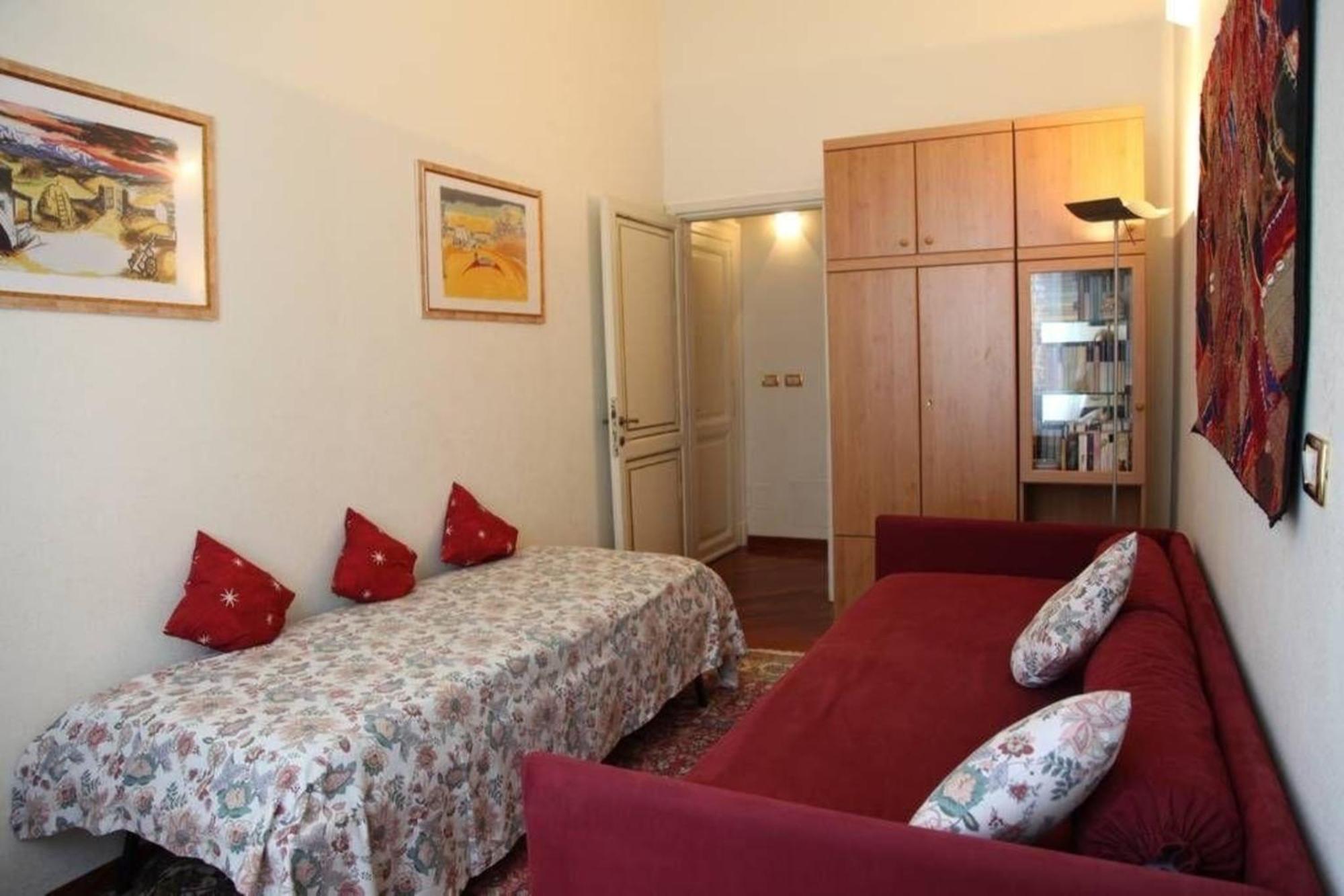 Tolles In Rione Iv Campo Marzio Mit Panorama-terrasse, Trevi-brunnen In Der Naehe Appartamento